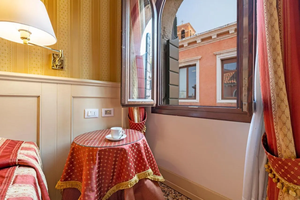 Hotel Bella Venezia