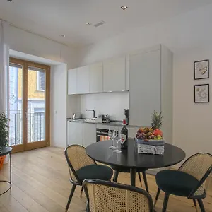  Daire Chic Luxury Apartments-hosted By Sweetstay İtalya