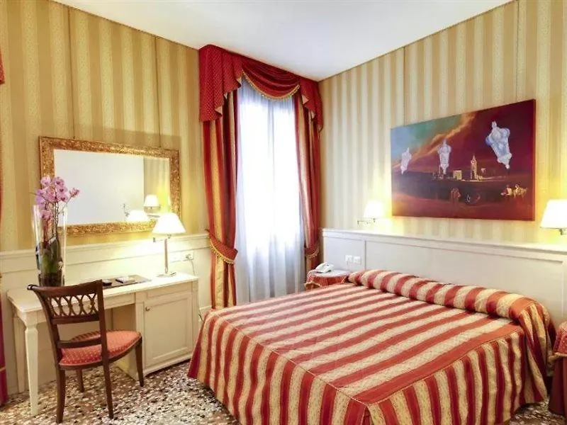 Hotel Bella Venezia 4*,  Italia
